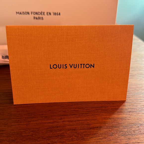 Louis Vuitton packaging - Picture 4 of 4